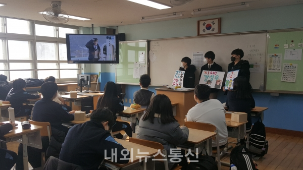 음봉중학교, 2021학년도 학생회장단 선거 실시(사진제공-아산교육지원청)