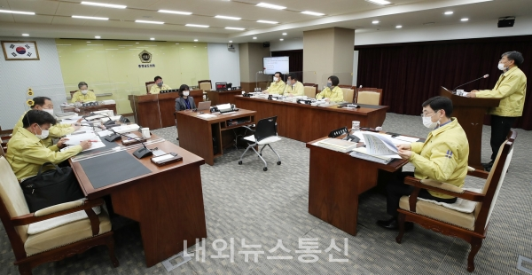 제326회 임시회 기획경제위원회 회의 개최(사진제공-충남도의회)