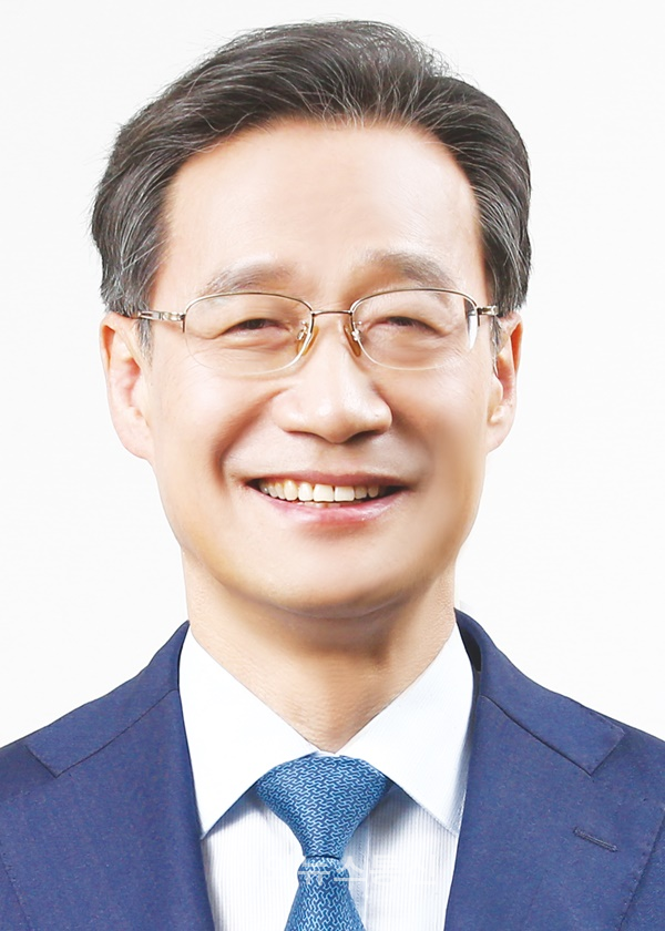 유동수=국회의원