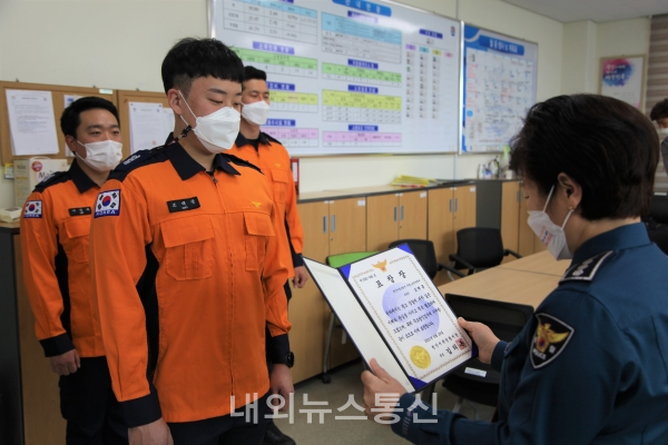 마약사범 검거 기여 표창(천안서북경찰서 제공)