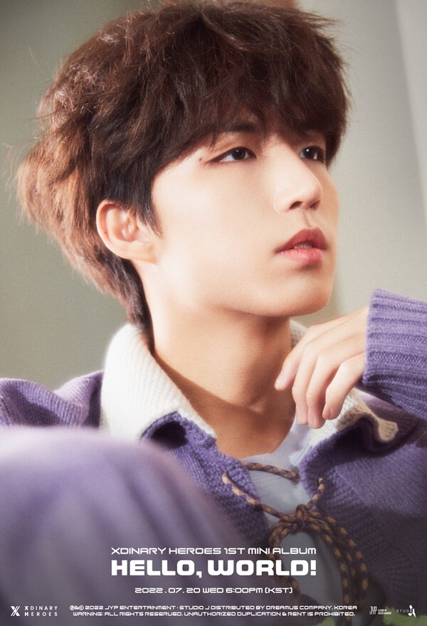 엑스디너리 히어로즈 준한, 첫 미니 앨범 'Hello, world!' 개인