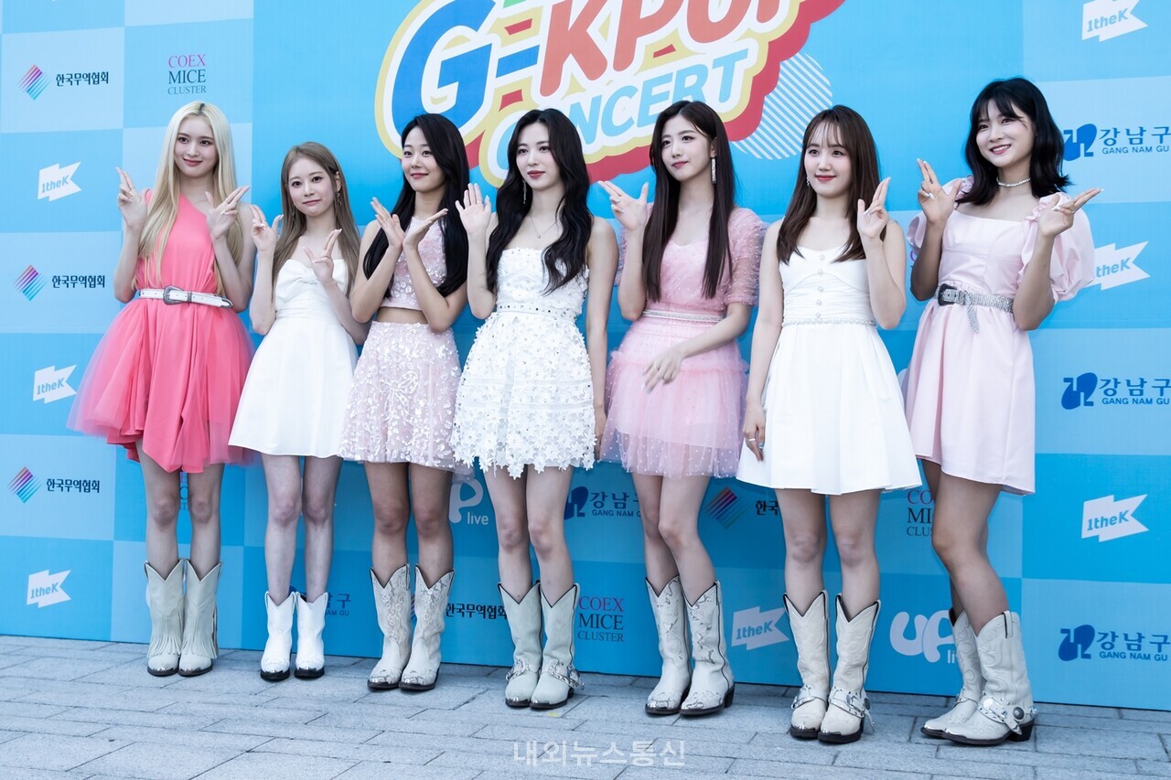 [포토] 체리블렛(Cherry Bullet) 요정같은 비주얼 < 연예 < 연예·스포츠 < 기사본문 - 내외뉴스통신 [포토] 체리블렛(Cherry Bullet)... 