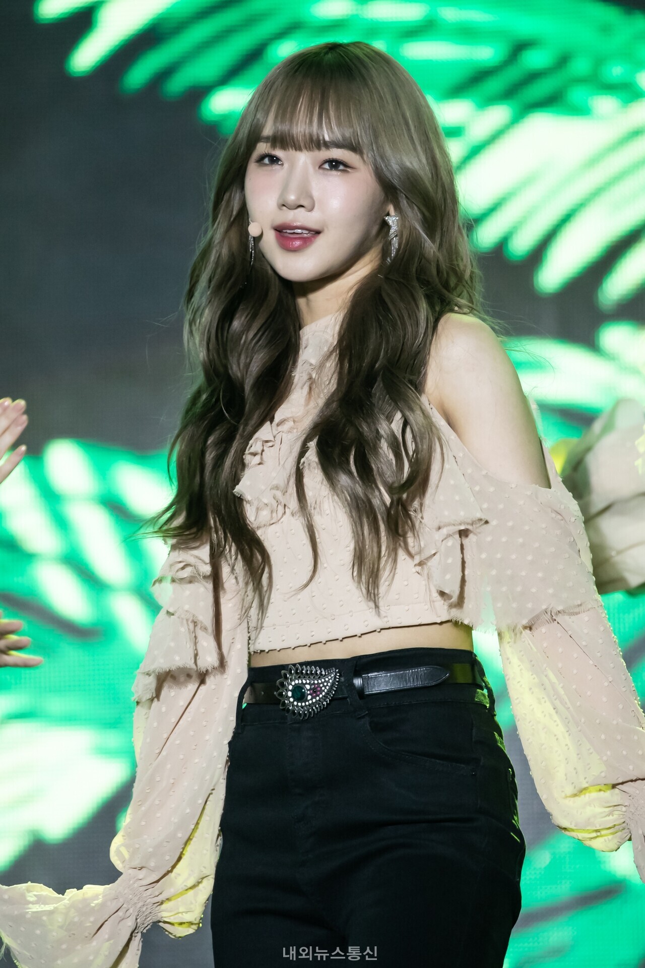 [포토] 위키미키(Weki Meki) 최유정 귀여움의 기본형 < 연예 < 연예·스포츠 < 기사본문 - 내외뉴스통신 [포토] 위키미키(Weki Meki) 최유정... 