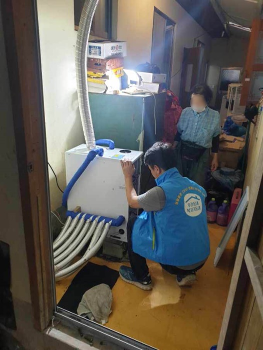 무안군 운남면 복지기동대, 저소득 취약계층 주거환경개선에 앞장... 내외뉴스통신 무안군 운남면 복지기동대, 저소득 취약계층 주거환경개선에 앞장