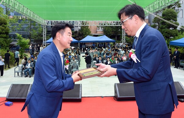 경기도청북부청사 이미지