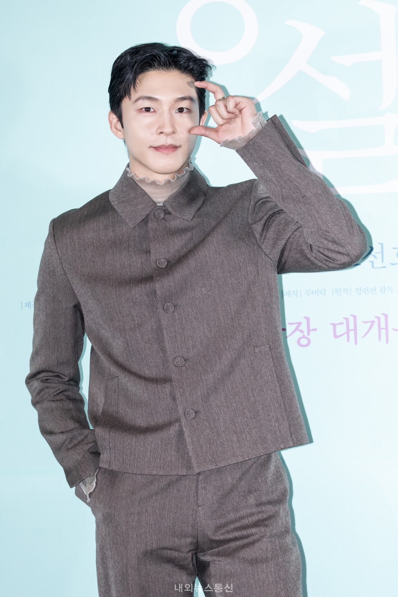 [포토] 홍경 '저의 상징포즈'